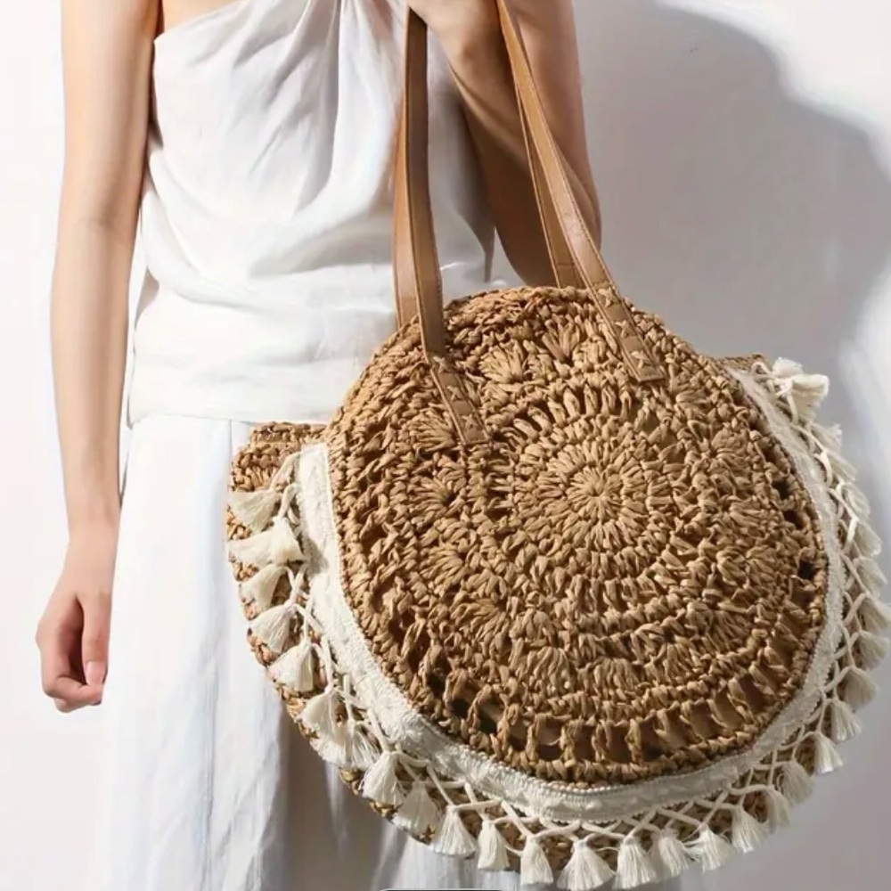 Boho Round Straw Tote with Tassel Trim – Beach/Resort Bag